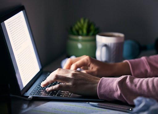 From Product to Purchase: The Role of Website Content Writing in E-commerce